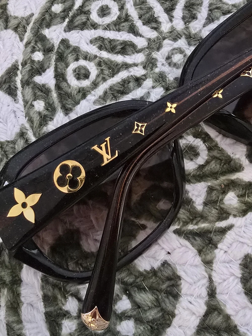 Louis Vuitton Vintage Wide Sunglasses With Glitter Detail
